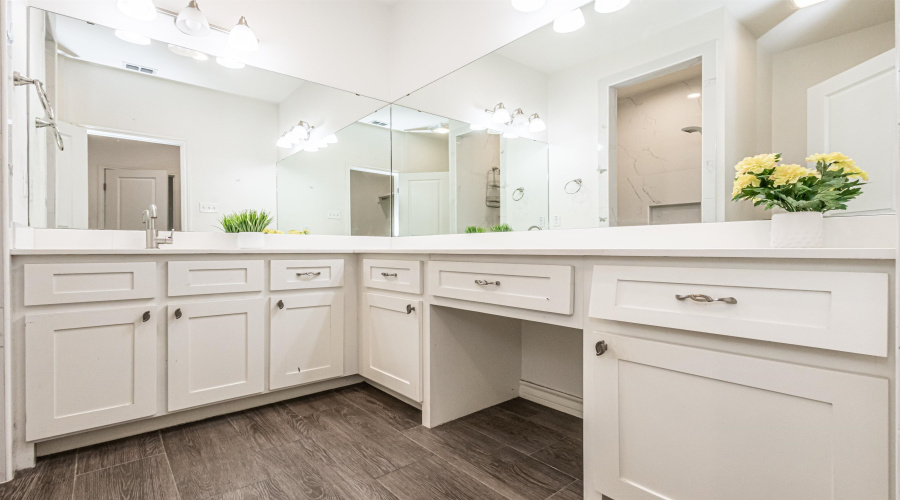 5508 Moses Lp., LAREDO, Texas 78046, 3 Bedrooms Bedrooms, 5 Rooms Rooms,2 BathroomsBathrooms,Residential,For Sale,5508 Moses Lp.,20252141