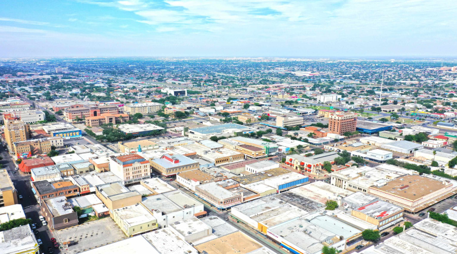 1114 Lincoln St, LAREDO, Texas 78040, 1 Room Rooms,2 BathroomsBathrooms,Commercial retail/office,For Sale,1114 Lincoln St,20244246