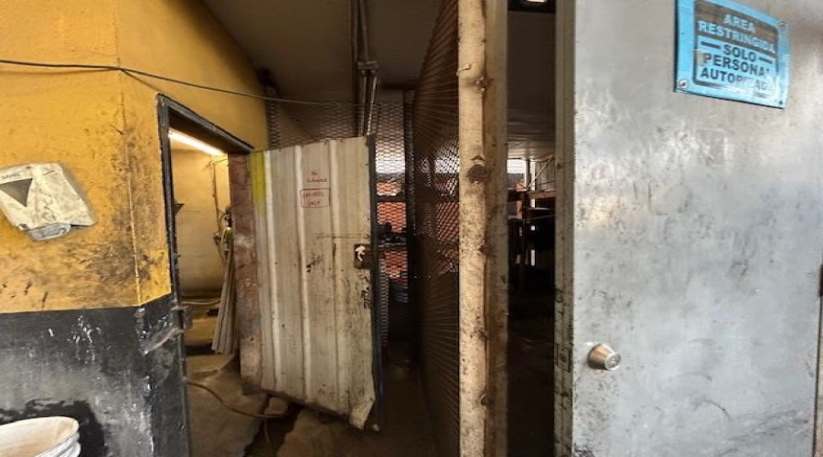 802 Callaghan St, Laredo, Texas 78040, ,3 BathroomsBathrooms,Commercial retail/office,For Sale,802 Callaghan St,20252162