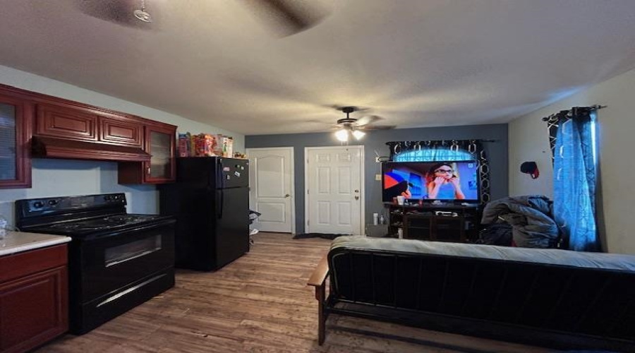 802 Callaghan St, Laredo, Texas 78040, ,3 BathroomsBathrooms,Commercial retail/office,For Sale,802 Callaghan St,20252162