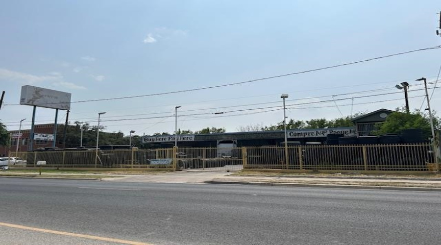 802 Callaghan St, Laredo, Texas 78040, ,3 BathroomsBathrooms,Commercial retail/office,For Sale,802 Callaghan St,20252162