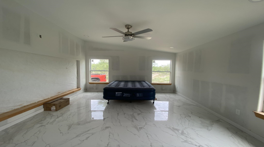 17302 U.S. Hwy 359, Mirando City, Texas 78369, ,Land,For Sale,17302 U.S. Hwy 359,20252166