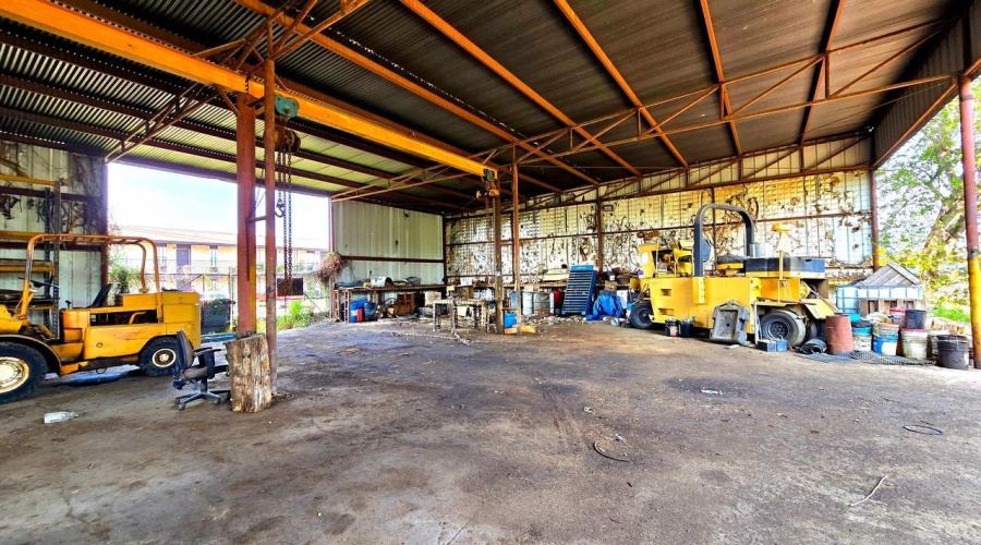 101 N US Highway 83, Laredo, Texas 78043, 1 Bedroom Bedrooms, 1 Room Rooms,1 BathroomBathrooms,Commercial/industrial,For Sale,101 N US Highway 83,20252189 101 N US Highway 83, Laredo, Texas 78043, 1 Bedroom Bedrooms, 1 Room Rooms,1 BathroomBathrooms,Commercial/industrial,For Sale,101 N US Highway 83,20252189