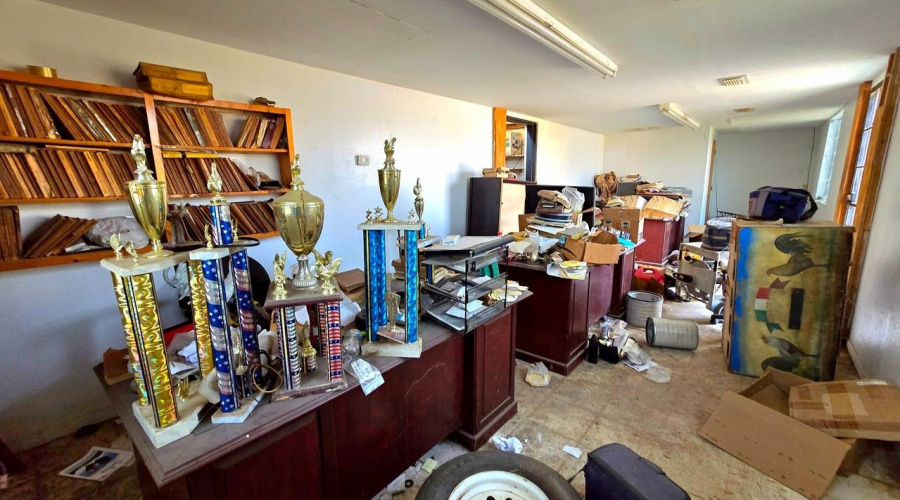 101 N US Highway 83, Laredo, Texas 78043, 1 Bedroom Bedrooms, 1 Room Rooms,1 BathroomBathrooms,Commercial/industrial,For Sale,101 N US Highway 83,20252189 101 N US Highway 83, Laredo, Texas 78043, 1 Bedroom Bedrooms, 1 Room Rooms,1 BathroomBathrooms,Commercial/industrial,For Sale,101 N US Highway 83,20252189