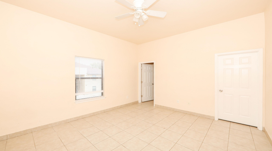 2119 Ejido Ave, Laredo, Texas 78046, 1 Bedroom Bedrooms, 2 Rooms Rooms,1 BathroomBathrooms,Residential,For Rent,2119 Ejido Ave,20252198 2119 Ejido Ave, Laredo, Texas 78046, 1 Bedroom Bedrooms, 2 Rooms Rooms,1 BathroomBathrooms,Residential,For Rent,2119 Ejido Ave,20252198