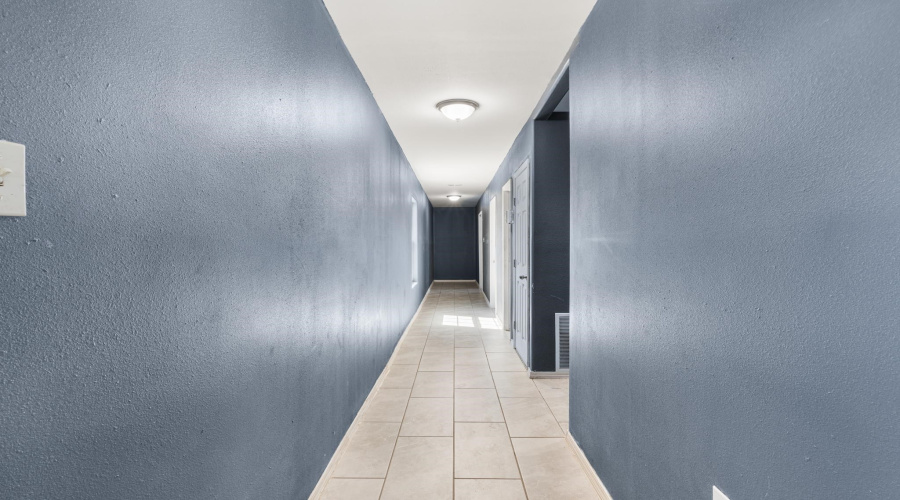 307 Sulfur Mine Rd, Laredo, Texas 78045, 1 Bedroom Bedrooms, 51 Rooms Rooms,4 BathroomsBathrooms,Commercial/industrial,For Sale,307 Sulfur Mine Rd,20252208