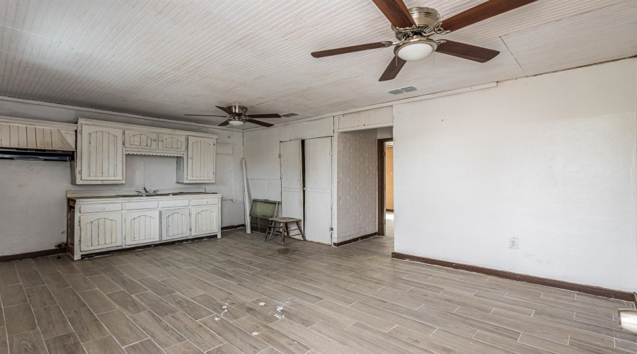 513 Vidaurri Ave, LAREDO, Texas 78040, ,Multi-family,For Sale,513 Vidaurri Ave,20252218