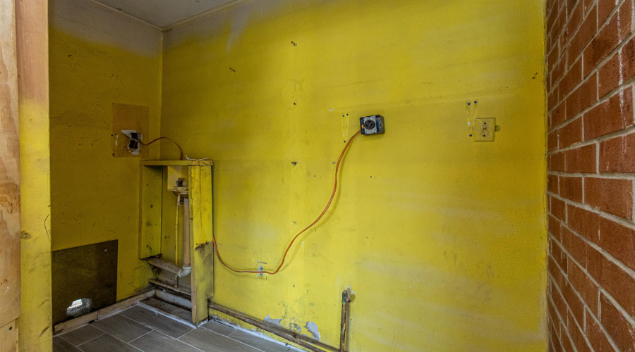 513 Vidaurri Ave, LAREDO, Texas 78040, ,Multi-family,For Sale,513 Vidaurri Ave,20252218