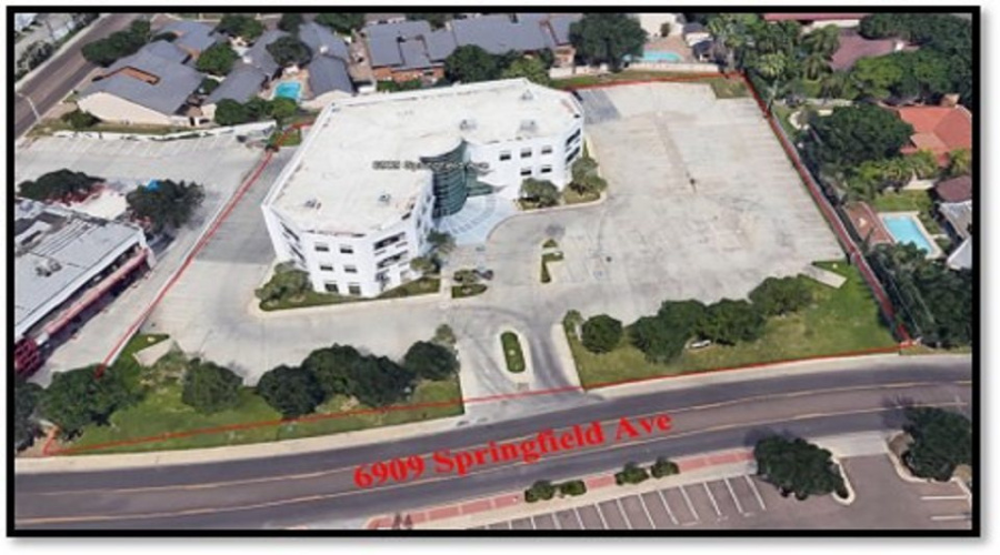 6909 Springfield Ave, Laredo, Texas 78041, 1 Room Rooms,1 BathroomBathrooms,Commercial retail/office,For Rent,6909 Springfield Ave,20252228