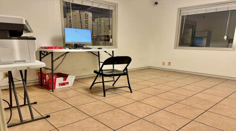 5801 Riverside Dr, Laredo, Texas 78041, 1 Bedroom Bedrooms, 1 Room Rooms,1 BathroomBathrooms,Commercial/industrial,For Rent,5801 Riverside Dr,20252230