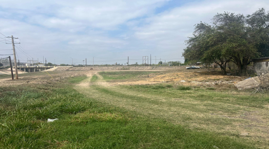 110 W Laredo St, Laredo, Texas 78040, ,Land,For Sale,110 W Laredo St,20252258