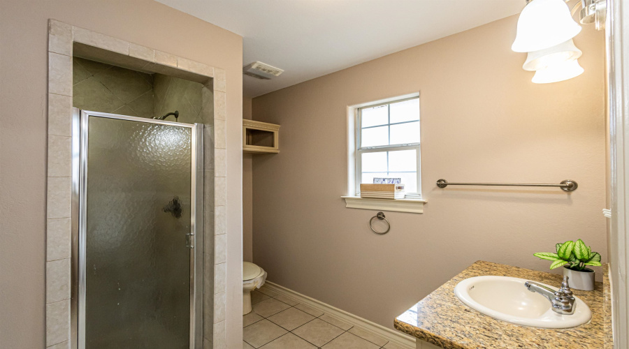 17201 Running Doe St, LAREDO, Texas 78045, 3 Bedrooms Bedrooms, 5 Rooms Rooms,2 BathroomsBathrooms,Residential,For Sale,17201 Running Doe St,20252287