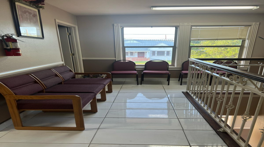 1319 Corpus Christi St, Laredo, Texas 78040-0000, 6 Rooms Rooms,2 BathroomsBathrooms,Commercial retail/office,For Rent,1319 Corpus Christi St,20252310