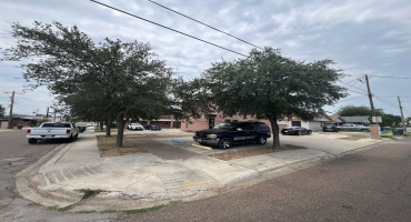 1319 Corpus Christi St, Laredo, Texas 78040-0000, 6 Rooms Rooms,2 BathroomsBathrooms,Commercial retail/office,For Rent,1319 Corpus Christi St,20252310 1319 Corpus Christi St, Laredo, Texas 78040-0000, 6 Rooms Rooms,2 BathroomsBathrooms,Commercial retail/office,For Rent,1319 Corpus Christi St,20252310