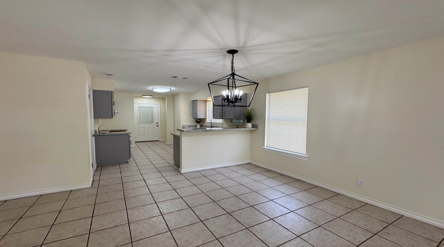 304 Anthony Ln, Laredo, Texas 78046, 3 Bedrooms Bedrooms, 5 Rooms Rooms,2 BathroomsBathrooms,Residential,For Sale,304 Anthony Ln,20252313