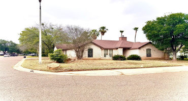 1202 St John Lp, Laredo, Texas 78045-7570, 3 Bedrooms Bedrooms, 7 Rooms Rooms,2 BathroomsBathrooms,Residential,For Sale,1202 St John Lp,20252323 1202 St John Lp, Laredo, Texas 78045-7570, 3 Bedrooms Bedrooms, 7 Rooms Rooms,2 BathroomsBathrooms,Residential,For Sale,1202 St John Lp,20252323