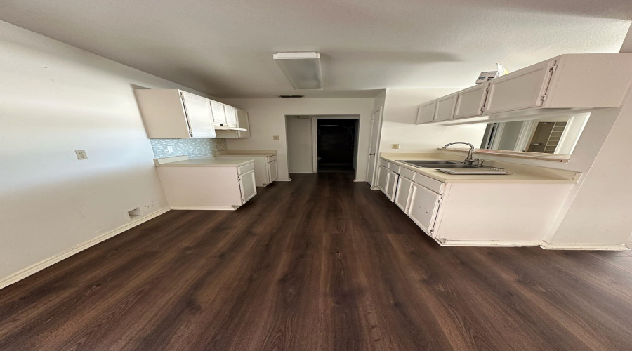 3334 Aberdeen, Laredo, Texas 78043, 3 Bedrooms Bedrooms, 4 Rooms Rooms,2 BathroomsBathrooms,Residential,For Rent,3334 Aberdeen,20252324