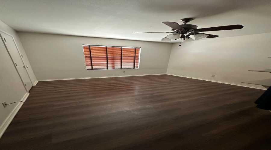3334 Aberdeen, Laredo, Texas 78043, 3 Bedrooms Bedrooms, 4 Rooms Rooms,2 BathroomsBathrooms,Residential,For Rent,3334 Aberdeen,20252324