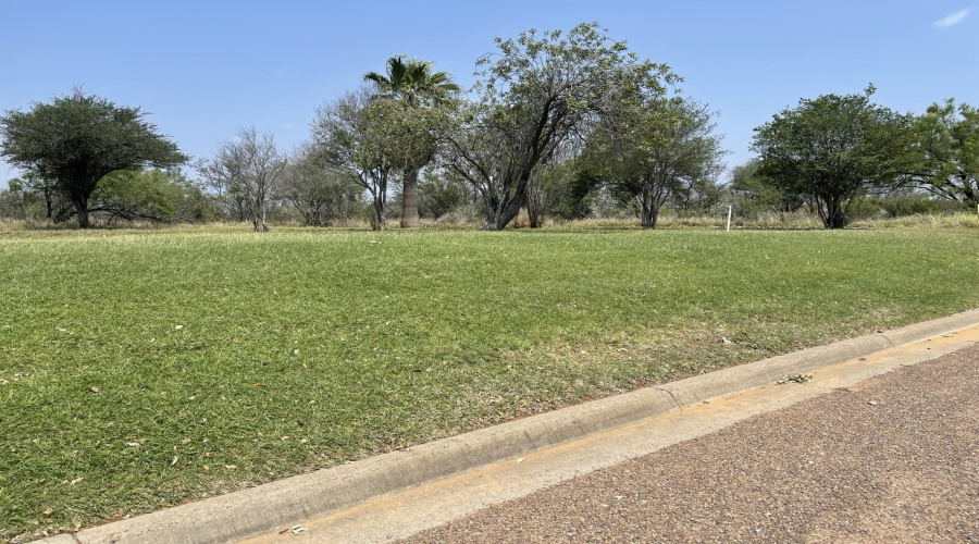 307 Muller Memorial Blvd, Laredo, Texas 78045-4119, ,Land,For Sale,307 Muller Memorial Blvd,20242212