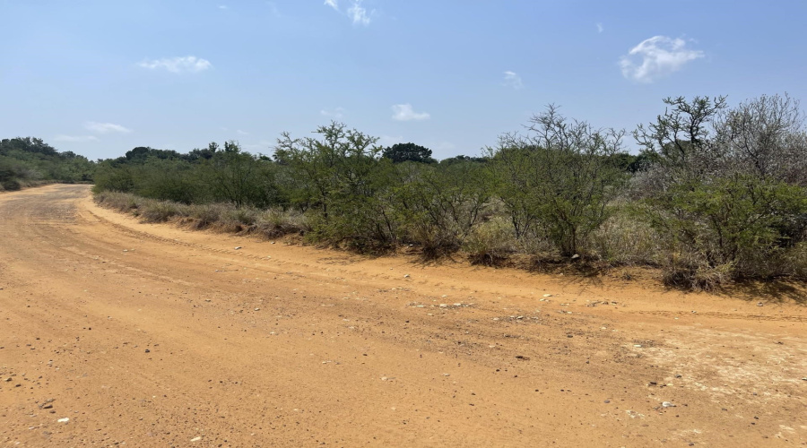 307 Muller Memorial Blvd, Laredo, Texas 78045-4119, ,Land,For Sale,307 Muller Memorial Blvd,20242212