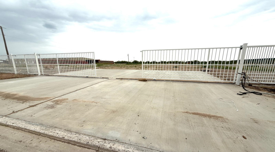 216 Lampazos Lp, Laredo, Texas 78045, ,Land,For Rent,216 Lampazos Lp,20252338