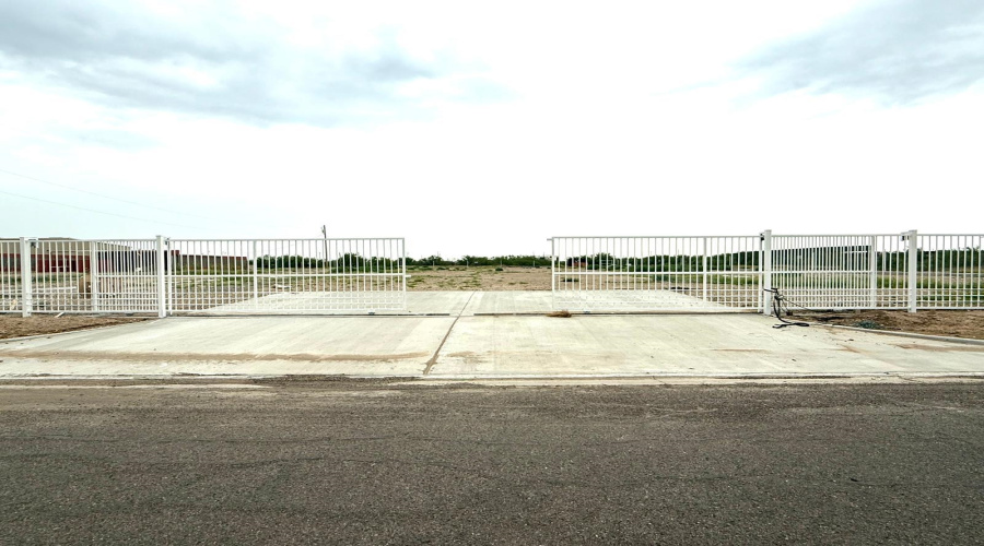 216 Lampazos Lp, Laredo, Texas 78045, ,Land,For Rent,216 Lampazos Lp,20252338