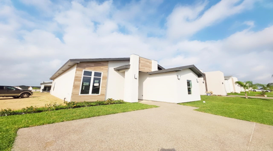 2315 Durazno Ct., LAREDO, Texas 78046, 3 Bedrooms Bedrooms, 5 Rooms Rooms,2 BathroomsBathrooms,Residential,For Sale,2315 Durazno Ct.,20252370