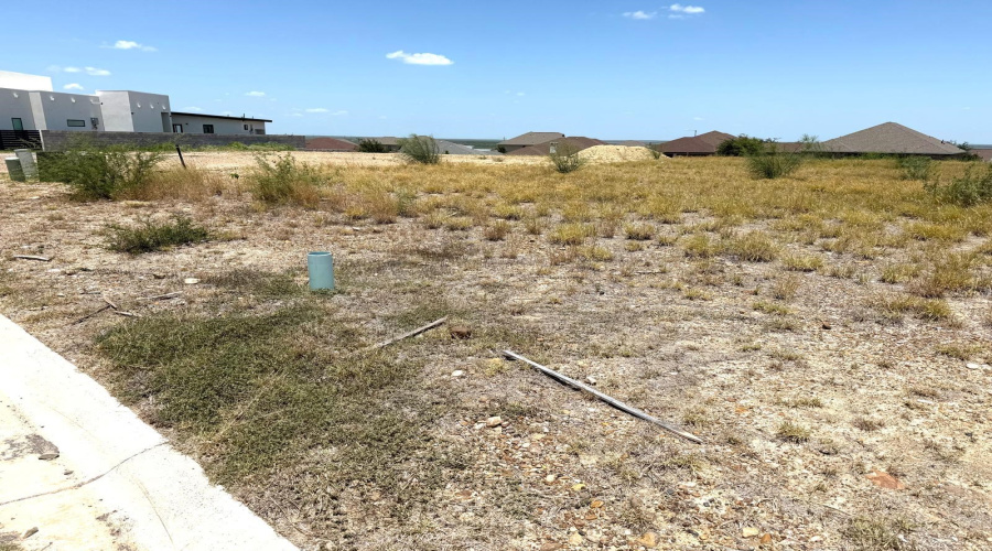 58 Finca Loop, Laredo, Texas 78045, ,Land,For Sale,58 Finca Loop,20252388
