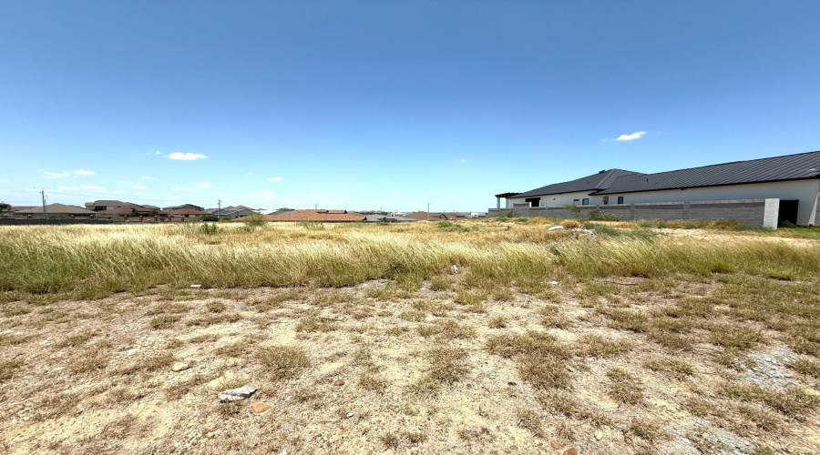 70 Finca Loop, Laredo, Texas 78045, ,Land,For Sale,70 Finca Loop,20252389