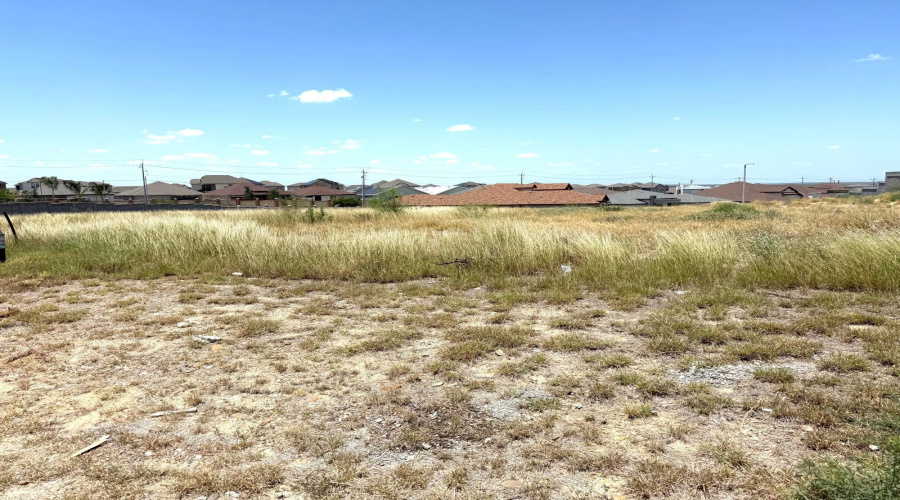 70 Finca Loop, Laredo, Texas 78045, ,Land,For Sale,70 Finca Loop,20252389