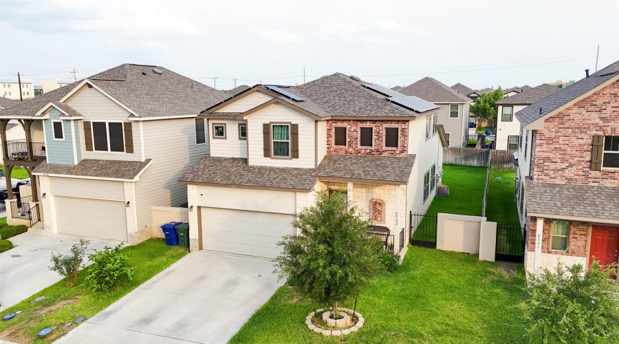 8723 Shiloh Rock Dr., Laredo, Texas 78045, 3 Bedrooms Bedrooms, 6 Rooms Rooms,2 BathroomsBathrooms,Residential,For Rent,8723 Shiloh Rock Dr.,20252422