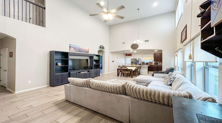 8723 Shiloh Rock Dr., Laredo, Texas 78045, 3 Bedrooms Bedrooms, 6 Rooms Rooms,2 BathroomsBathrooms,Residential,For Rent,8723 Shiloh Rock Dr.,20252422