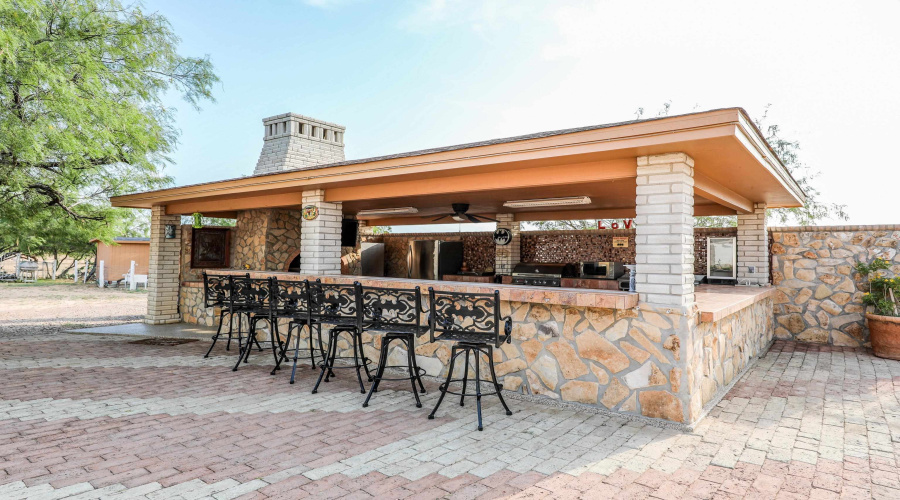 1847 Mangana-Hein Rd, LAREDO, Texas 78046, 3 Bedrooms Bedrooms, 6 Rooms Rooms,3 BathroomsBathrooms,Residential,For Sale,1847 Mangana-Hein Rd,20252424