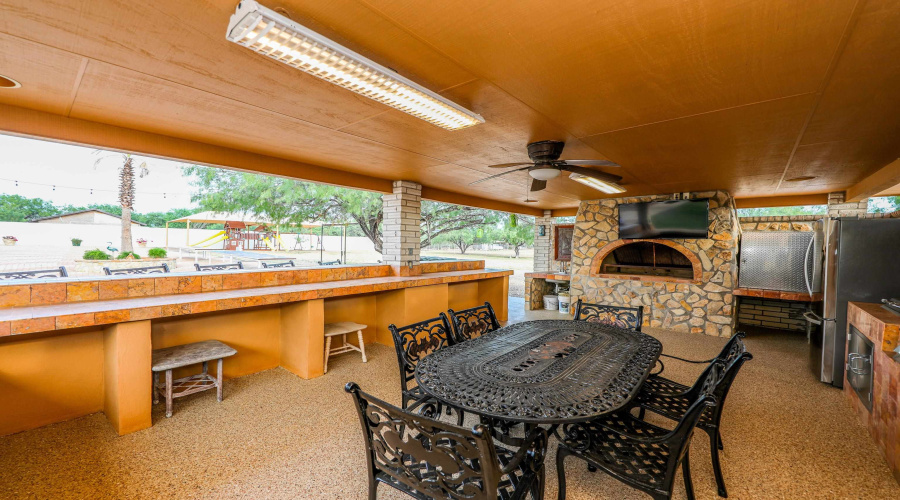 1847 Mangana-Hein Rd, LAREDO, Texas 78046, 3 Bedrooms Bedrooms, 6 Rooms Rooms,3 BathroomsBathrooms,Residential,For Sale,1847 Mangana-Hein Rd,20252424