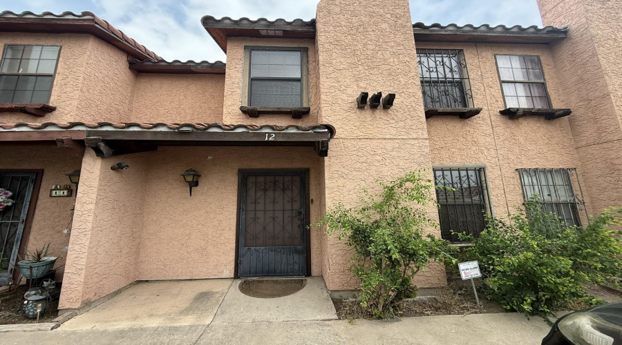 5500 McPherson Rd, Laredo, Texas 78041-0000, 3 Bedrooms Bedrooms, 5 Rooms Rooms,2 BathroomsBathrooms,Residential,For Sale,5500 McPherson Rd,20252510