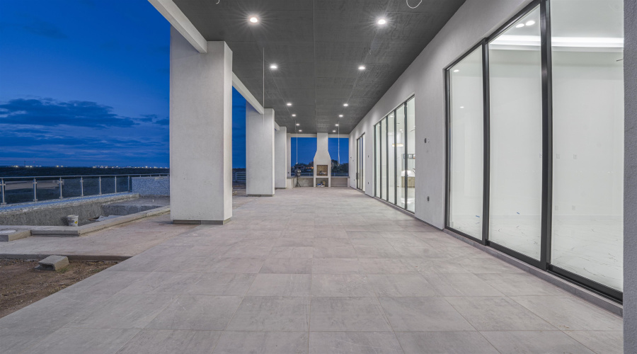 110 Song Bird Ln, LAREDO, Texas 78045, 4 Bedrooms Bedrooms, 10 Rooms Rooms,3 BathroomsBathrooms,Residential,For Sale,110 Song Bird Ln,20252519