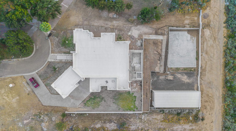 110 Song Bird Ln, LAREDO, Texas 78045, 4 Bedrooms Bedrooms, 10 Rooms Rooms,3 BathroomsBathrooms,Residential,For Sale,110 Song Bird Ln,20252519