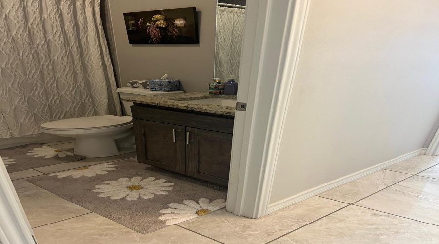 1201 Gage Ave, Laredo, Texas 78041, 2 Bedrooms Bedrooms, 3 Rooms Rooms,1 BathroomBathrooms,Residential,For Rent,1201 Gage Ave,20252521