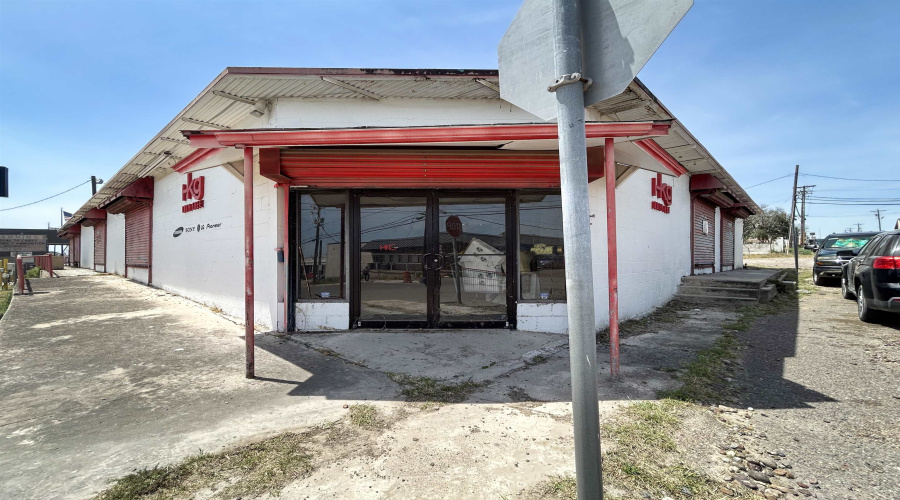 501 Estrella Dr, Roma, Texas 78584, 1 Room Rooms,1 BathroomBathrooms,Commercial retail/office,For Rent,501 Estrella Dr,20190941