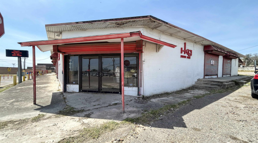 501 Estrella Dr, Roma, Texas 78584, 1 Room Rooms,1 BathroomBathrooms,Commercial retail/office,For Rent,501 Estrella Dr,20190941