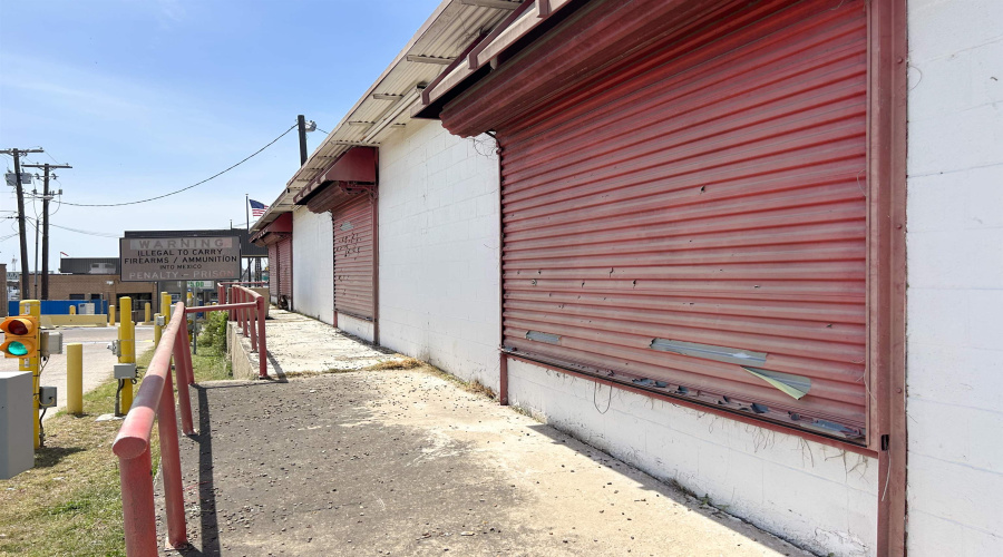 501 Estrella Dr, Roma, Texas 78584, 1 Room Rooms,1 BathroomBathrooms,Commercial retail/office,For Rent,501 Estrella Dr,20190941