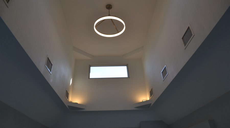 4910 San Bernardo Ave, Laredo, Texas 78041, 1 Room Rooms,4 BathroomsBathrooms,Commercial retail/office,For Rent,4910 San Bernardo Ave,20241723