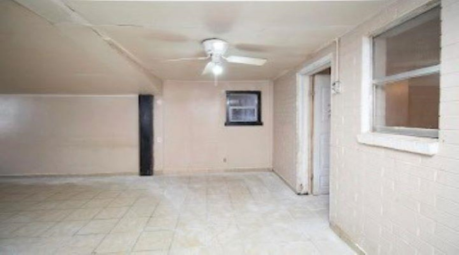 1712 San Eduardo Ave, Laredo, Texas 78040, 3 Bedrooms Bedrooms, 6 Rooms Rooms,2 BathroomsBathrooms,Residential,For Sale,1712 San Eduardo Ave,20252542 1712 San Eduardo Ave, Laredo, Texas 78040, 3 Bedrooms Bedrooms, 6 Rooms Rooms,2 BathroomsBathrooms,Residential,For Sale,1712 San Eduardo Ave,20252542
