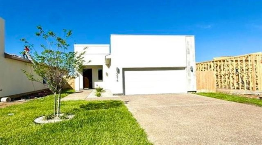 9976 Grotto Dr., Laredo, Texas 78045, 3 Bedrooms Bedrooms, 7 Rooms Rooms,2 BathroomsBathrooms,Residential,For Sale,9976 Grotto Dr.,20252569