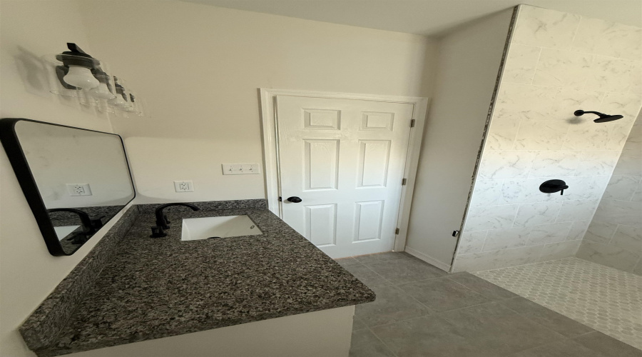 5010 Rio Seco St., Laredo, Texas 78046-0139, 3 Bedrooms Bedrooms, 5 Rooms Rooms,2 BathroomsBathrooms,Residential,For Sale,5010 Rio Seco St.,20252587 5010 Rio Seco St., Laredo, Texas 78046-0139, 3 Bedrooms Bedrooms, 5 Rooms Rooms,2 BathroomsBathrooms,Residential,For Sale,5010 Rio Seco St.,20252587