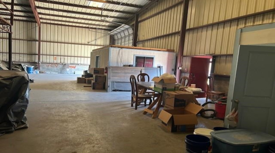 1808 Aduanales, Laredo, Texas 78041-0000, 1 Bedroom Bedrooms, ,1 BathroomBathrooms,Commercial/industrial,For Rent,1808 Aduanales,20252635