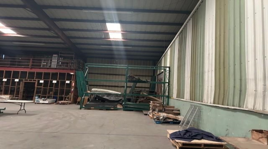 1808 Aduanales, Laredo, Texas 78041-0000, 1 Bedroom Bedrooms, ,1 BathroomBathrooms,Commercial/industrial,For Rent,1808 Aduanales,20252635