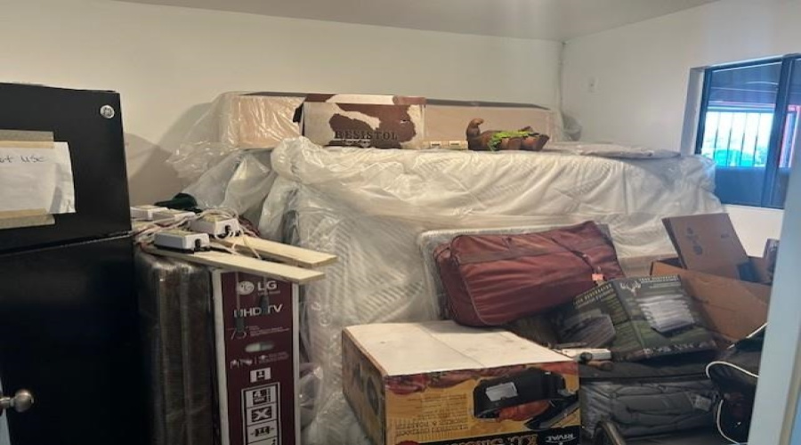 1808 Aduanales, Laredo, Texas 78041-0000, 1 Bedroom Bedrooms, ,1 BathroomBathrooms,Commercial/industrial,For Rent,1808 Aduanales,20252635