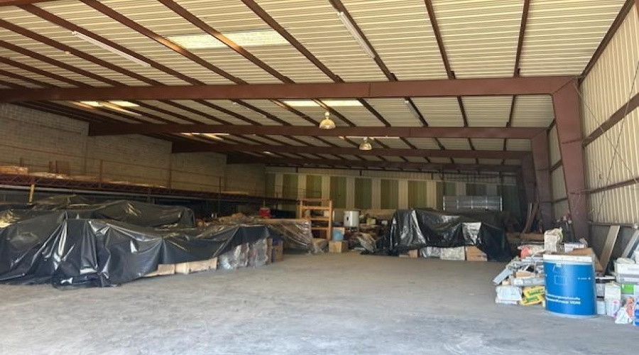 1808 Aduanales, Laredo, Texas 78041-0000, 1 Bedroom Bedrooms, ,1 BathroomBathrooms,Commercial/industrial,For Rent,1808 Aduanales,20252635