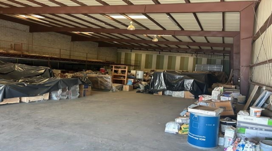 1808 Aduanales, Laredo, Texas 78041-0000, 1 Bedroom Bedrooms, ,1 BathroomBathrooms,Commercial/industrial,For Rent,1808 Aduanales,20252635